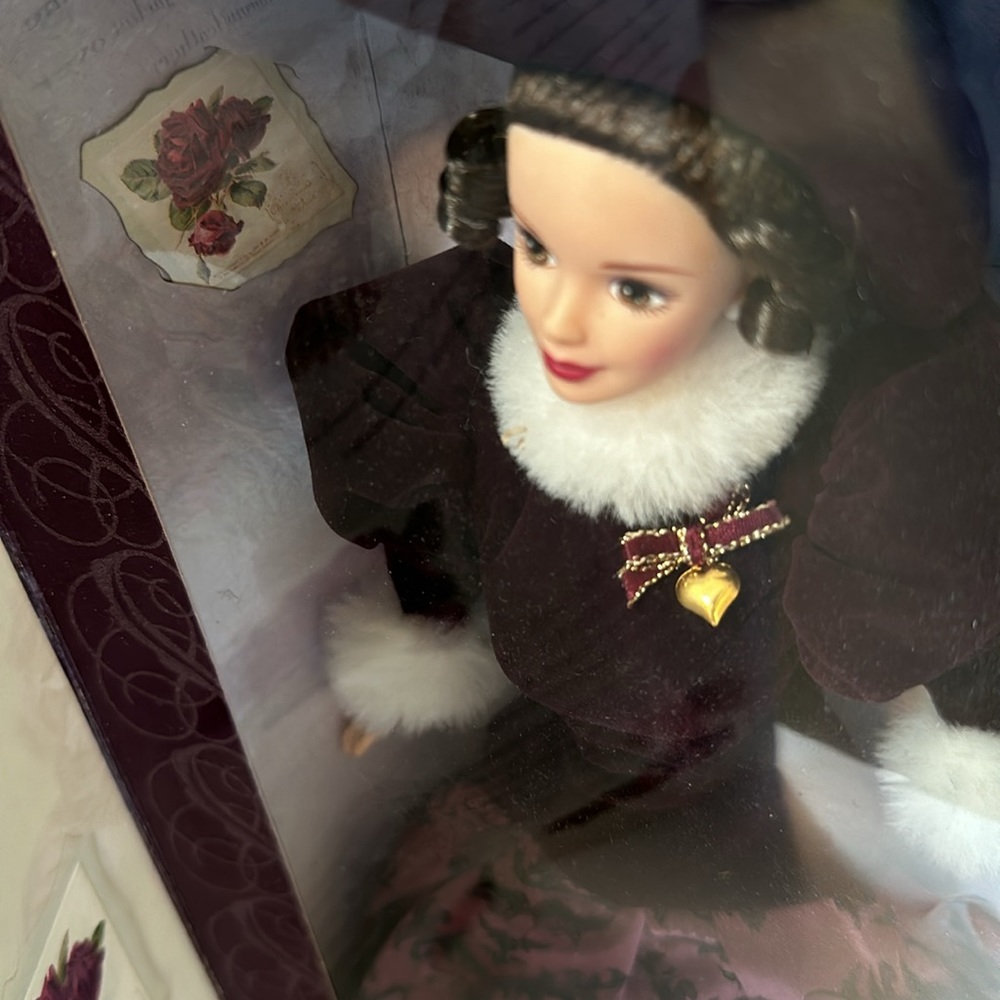 Vintage 1996 Barbie Special Edition Hallmark Holiday Traditions in Damaged Box